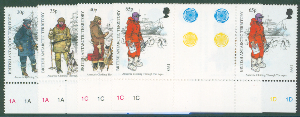 1988 Antarctic Clothing pairs ste of 4